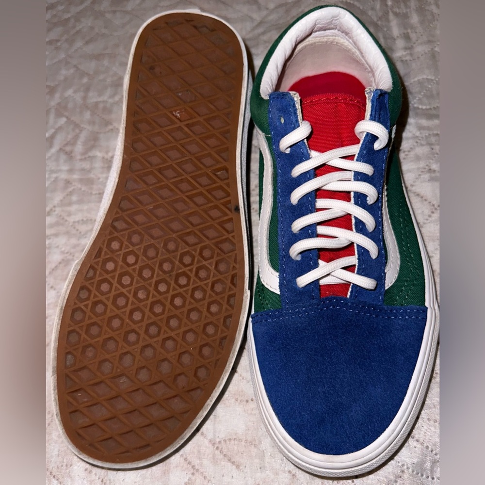 OLD SKOOL VANS YACHT CLUB SHOE